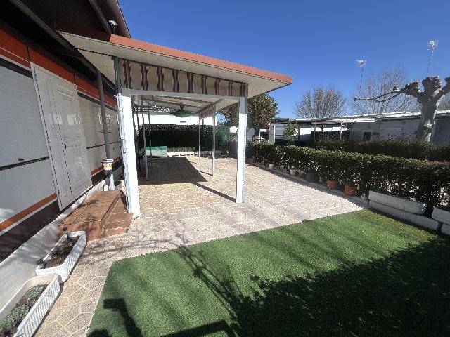 Imagen 10 Inmueble 301039 - Casa en venta en Torrejón Del Rey / A 5 minutos de Galápagos y a 20 de Guadalajara