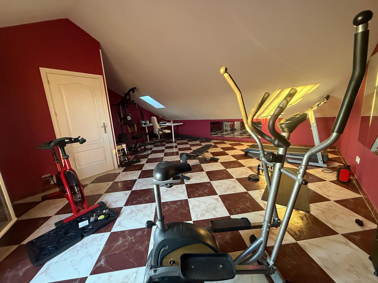 Imagen 21 Casa Adosada en venta en Azuqueca De Henares / A 5 minutos del centro de Azuqueca