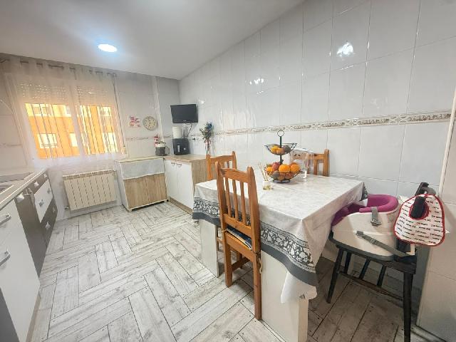 Imagen 8 Inmueble 301864 - Piso en venta en Azuqueca De Henares / A 5 minutos del ayuntamiento