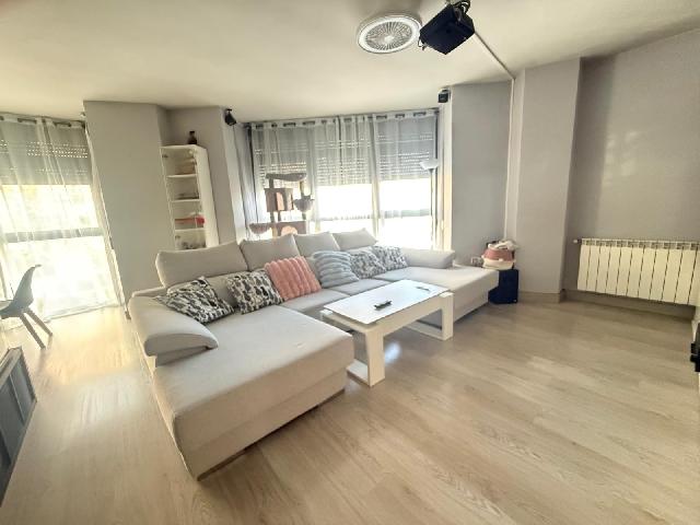 Imagen 1 Inmueble 301914 - Piso en venta en Alovera / A 5 minutos del centro de Alovera