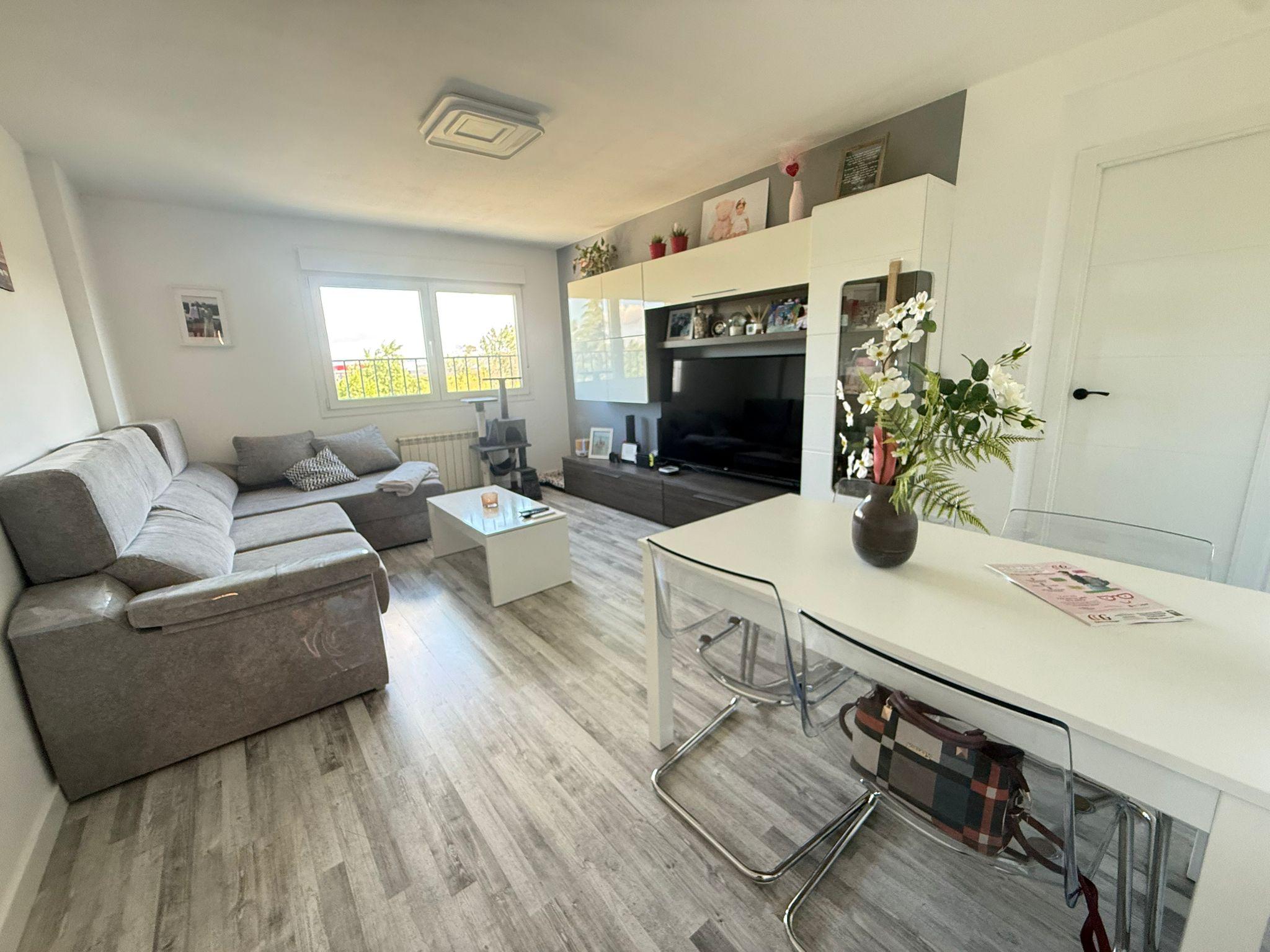 Imagen 3 Casa en venta en Azuqueca De Henares / A 3 minutos de la salida de la A2