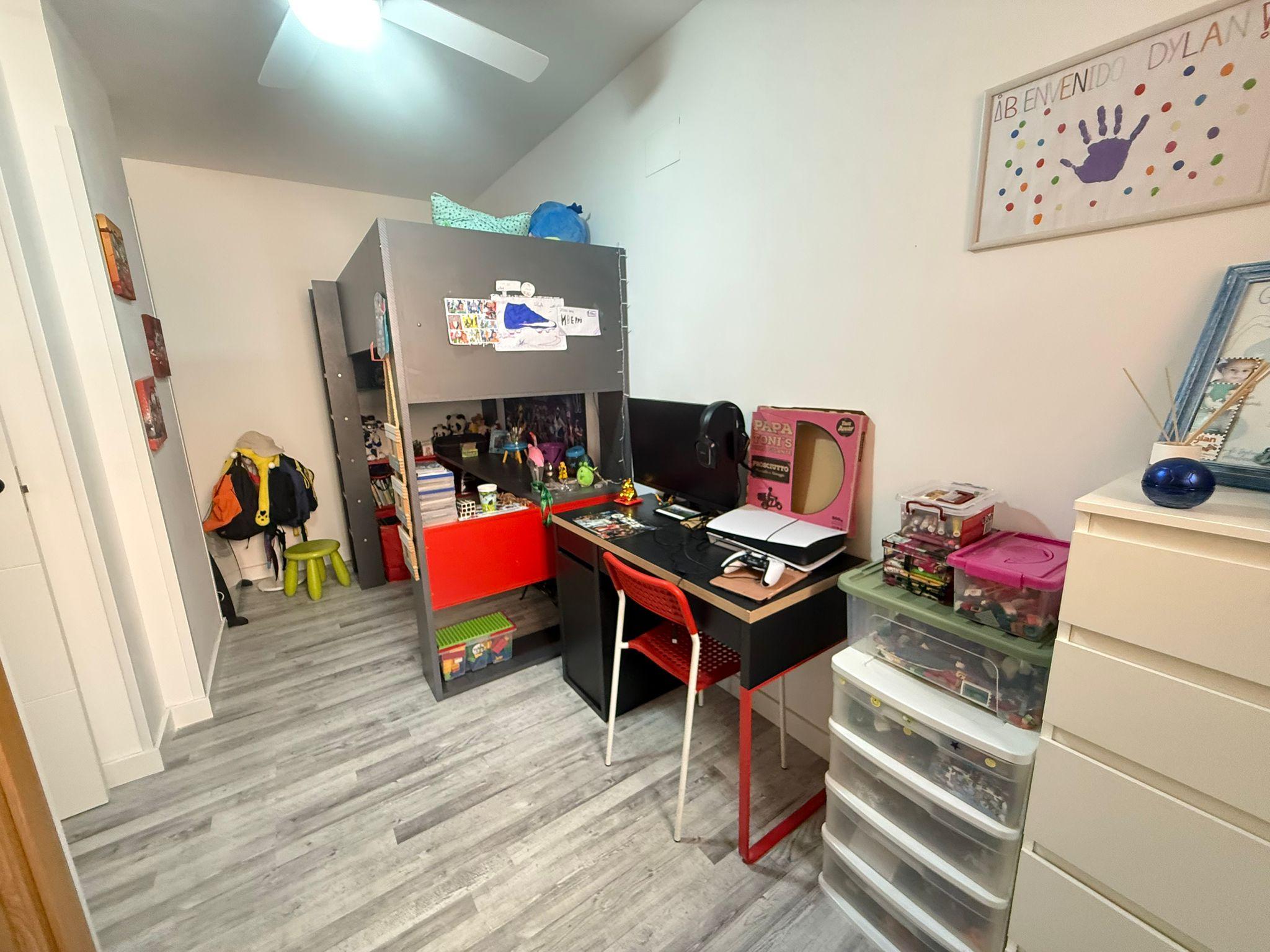 Imagen 11 Piso en venta en Azuqueca De Henares / A 3 minutos de la salida de la A2