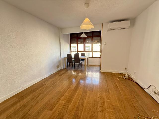 Imagen 2 Inmueble 302295 - Piso en venta en Guadalajara / A 5 minutos caminando del Ayuntamiento de Guadalajara.