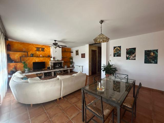 Imagen 2 Inmueble 303291 - Casa Aislada en venta en Chiloeches / A 10 minutos del Pozo de Guadalajara 