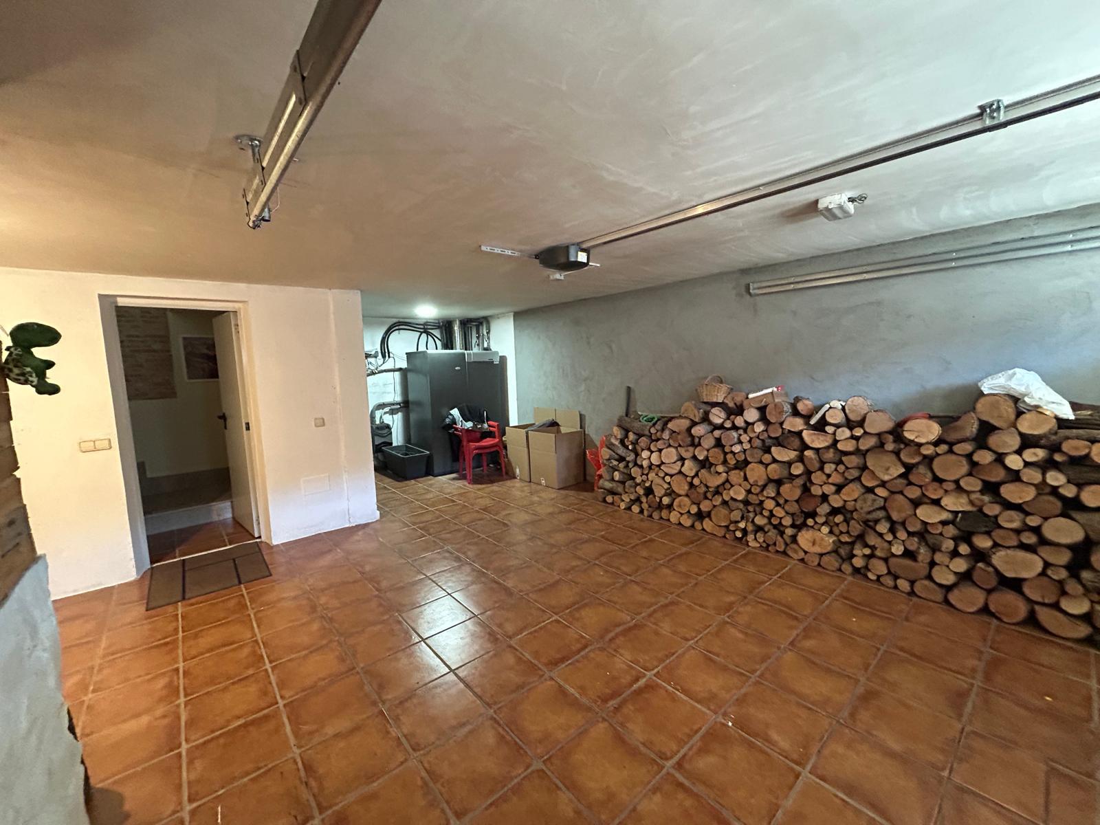 Imagen 22 Casa Adosada en venta en Villanueva De La Torre / A 2 minutos del Pabellon Municipal
