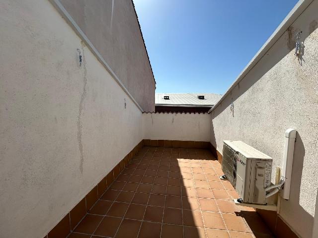 Imagen 13 Inmueble 303292 - Casa Adosada en venta en Villanueva De La Torre / A 2 minutos del Pabellon Municipal