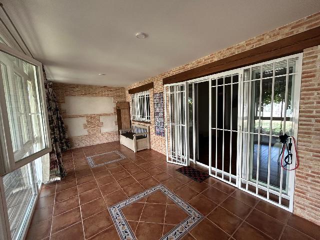 Imagen 5 Inmueble 303292 - Casa Adosada en venta en Villanueva De La Torre / A 2 minutos del Pabellon Municipal