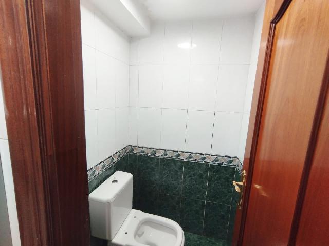 Imagen 15 Inmueble 297613 - Local Comercial en venta en Oviedo / Casco Antiguo de Oviedo, Barrio del Fontán