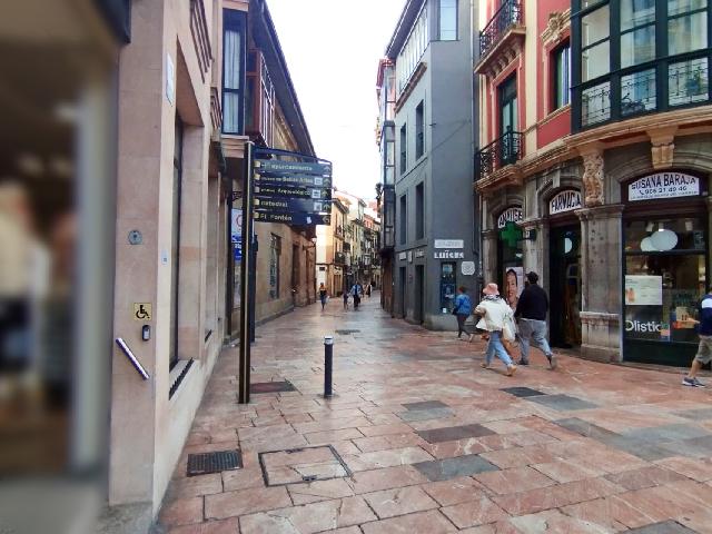 Imagen 18 Inmueble 297613 - Local Comercial en venta en Oviedo / Casco Antiguo de Oviedo, Barrio del Fontán