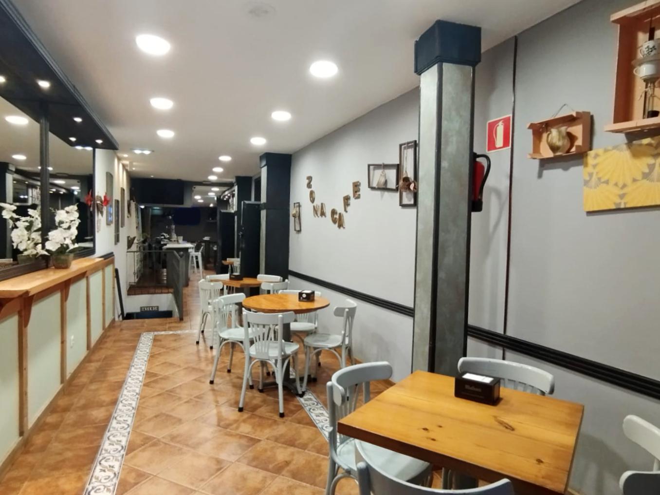 Imagen 4 Local Comercial en venta en Oviedo / Casco Antiguo de Oviedo, Barrio del Fontán