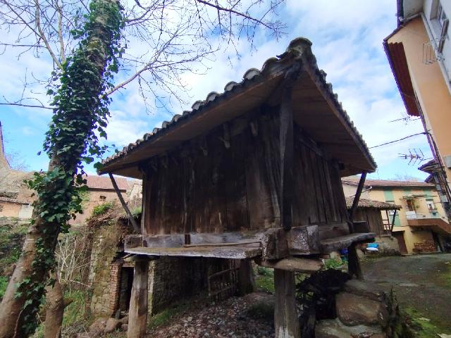 Imagen 3 Inmueble 299136 - Casa Adosada en venta en Mieres / Casa en aldea Cenera, a 6 km de Mieres pueblo