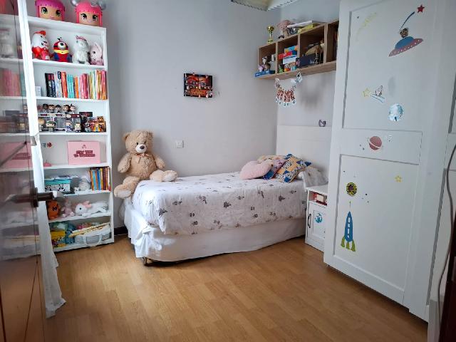 Imagen 9 Inmueble 300252 - Apartamento en venta en Mieres / Cerca del Liceo en pleno centro de Mieres