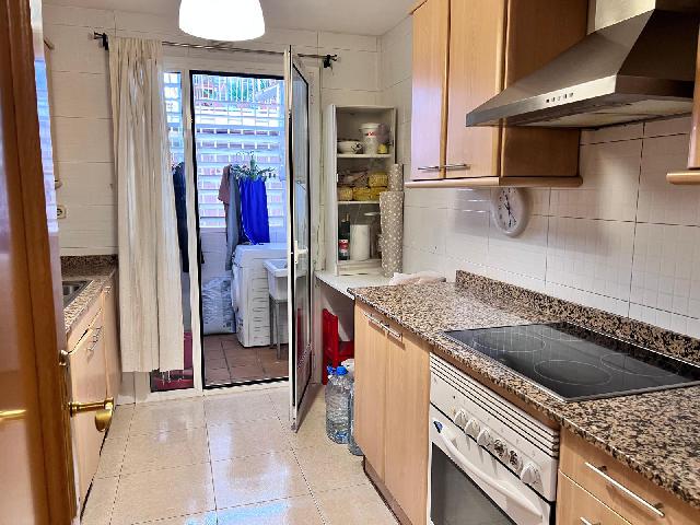 Imagen 15 Inmueble 300382 - Piso en venta en Sant Joan Despí / Carrer Major - Colegio St Patricks  