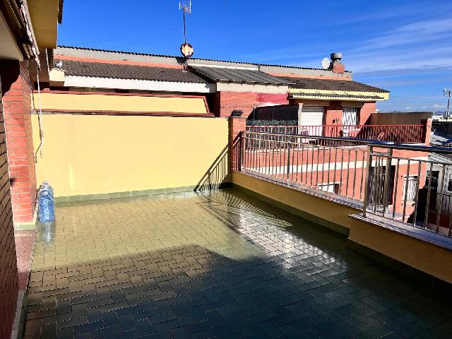 Imagen 6 Inmueble 300609 - Piso en venta en Prat De Llobregat (El) / Duplex  en el centro del Prat con 5 habitaciones 