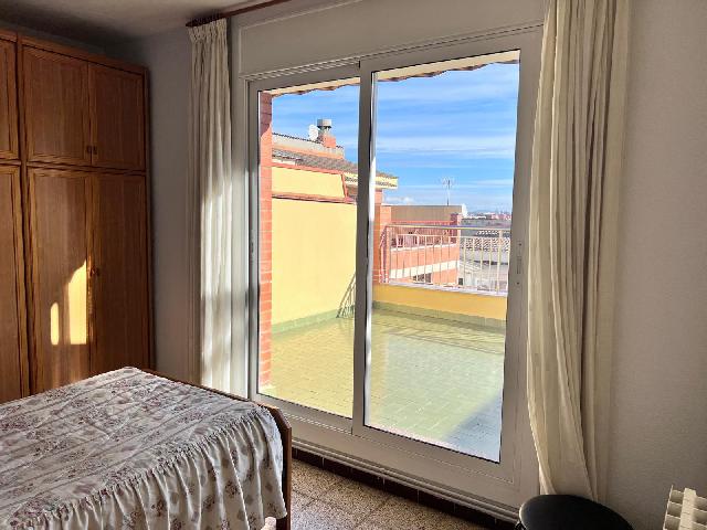 Imagen 18 Inmueble 300609 - Piso en venta en Prat De Llobregat (El) / Duplex  en el centro del Prat con 5 habitaciones 