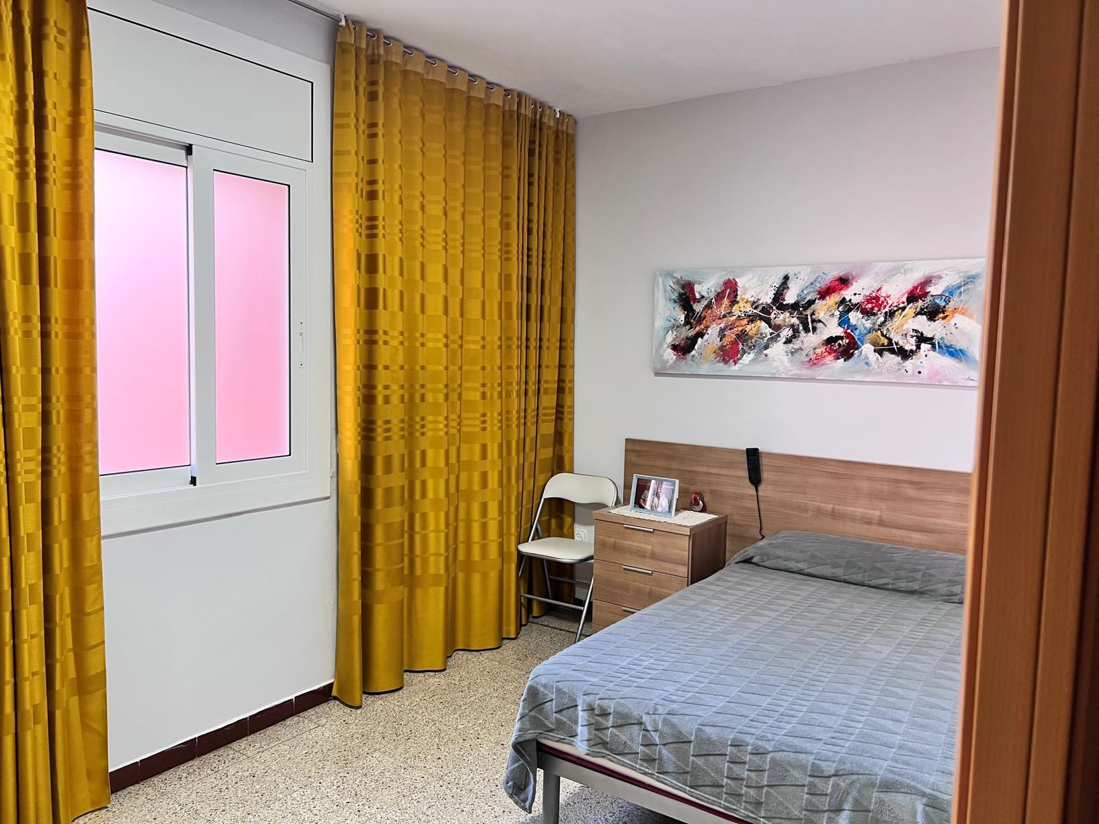 Imagen 19 Piso en venta en Prat De Llobregat El / Duplex  en el centro del Prat con 5 habitaciones 