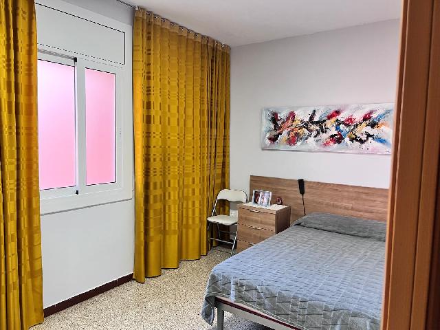 Imagen 19 Inmueble 300609 - Piso en venta en Prat De Llobregat (El) / Duplex  en el centro del Prat con 5 habitaciones 