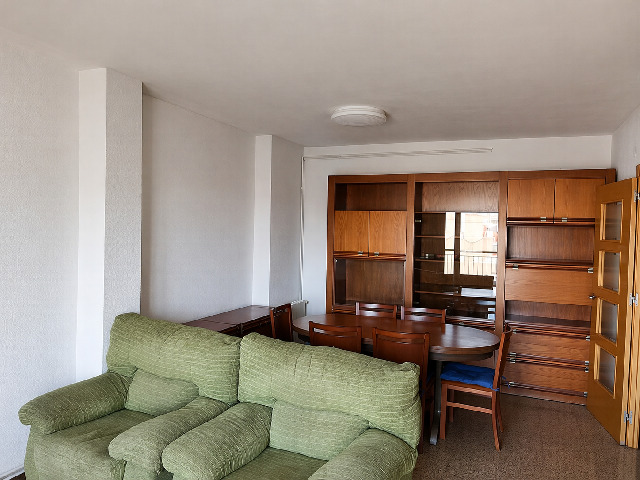 Imagen 20 Inmueble 300609 - Piso en venta en Prat De Llobregat (El) / Duplex  en el centro del Prat con 5 habitaciones 