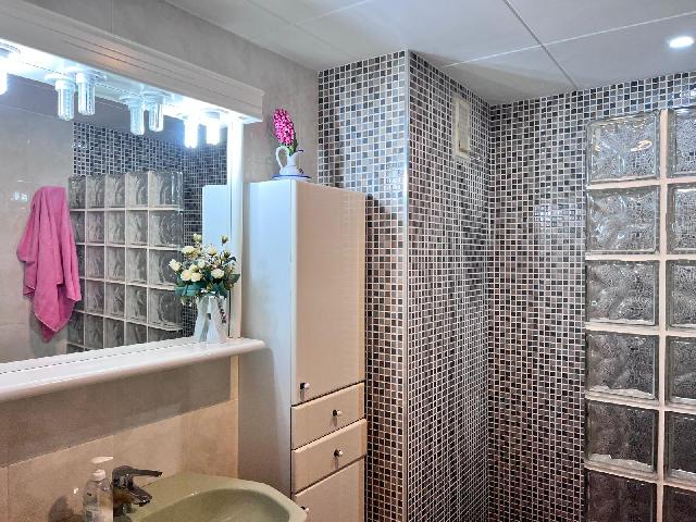 Imagen 24 Inmueble 300609 - Piso en venta en Prat De Llobregat (El) / Duplex  en el centro del Prat con 5 habitaciones 