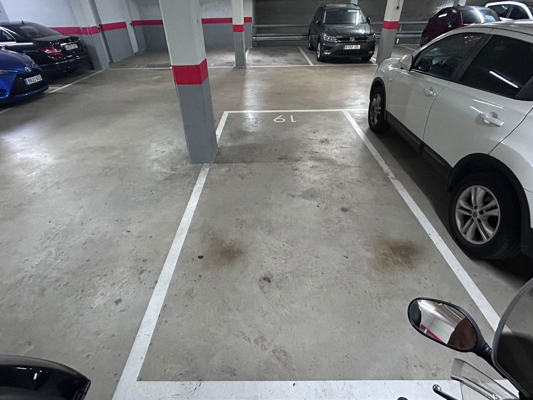 Imagen 1 Parking Coche en venta en Sant Joan Despí / Eixample-Rambla Josep Maria Jujol