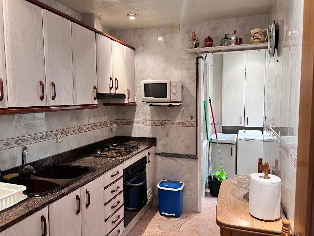 Imagen 8 Inmueble 301337 - Piso en venta en Cornellà De Llobregat / Junto Centro Comercial Splau 