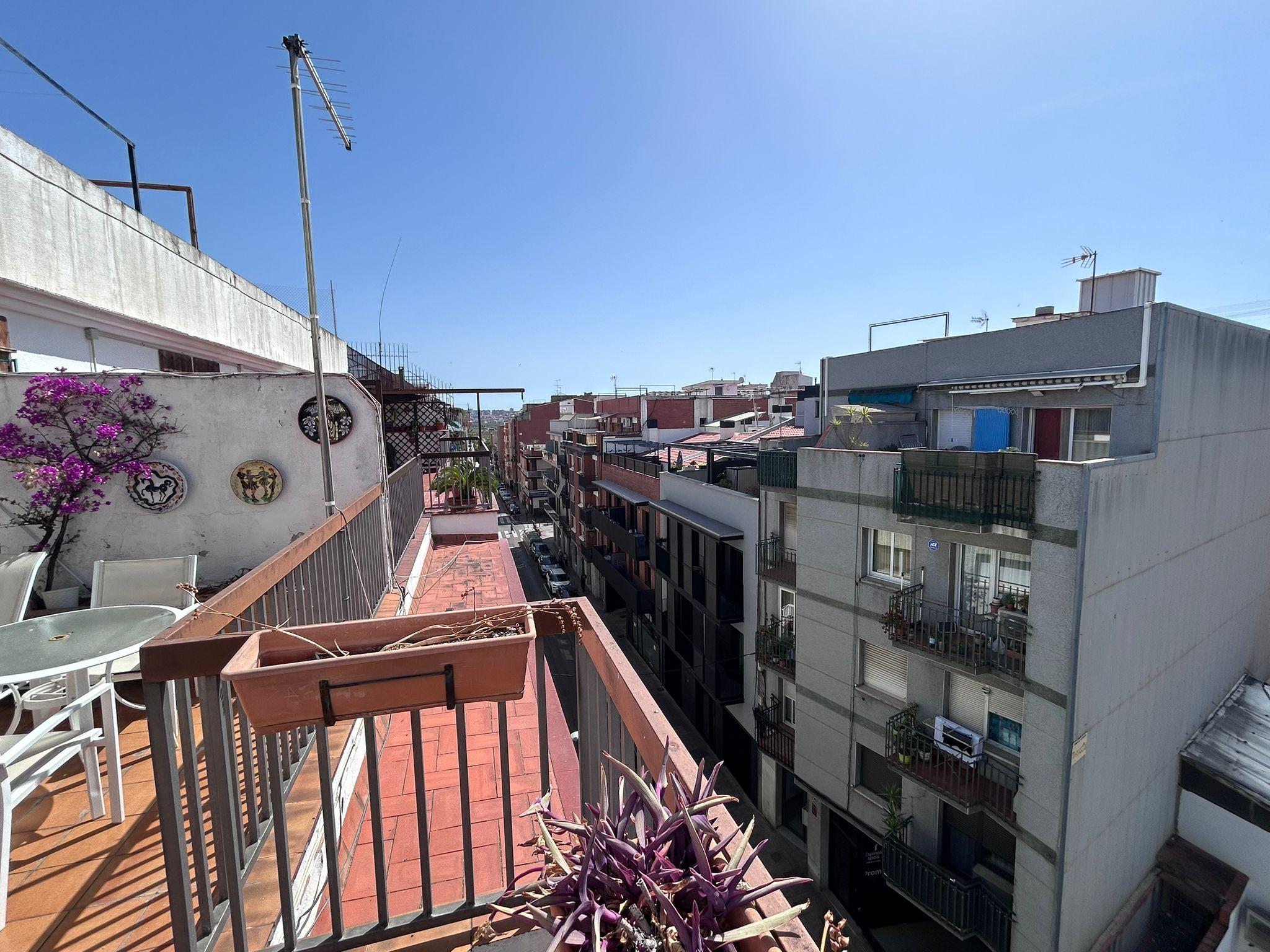 Imagen 3 Ático en venta en Sant Boi De Llobregat / Calle Didac Priu - Sant Boi De Llobregat 