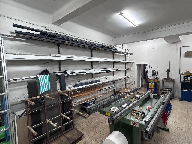 Imagen 4 Inmueble 305503 - Local Industrial en venta en Cornellà De Llobregat / Cerca de Biblioteca Central de Cornellà