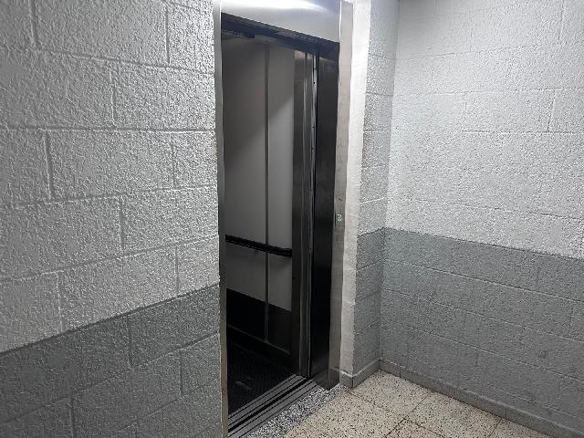 Imagen 9 Inmueble 306092 - Parking Coche en venta en Cornellà De Llobregat / La Gavarra, Cornellá