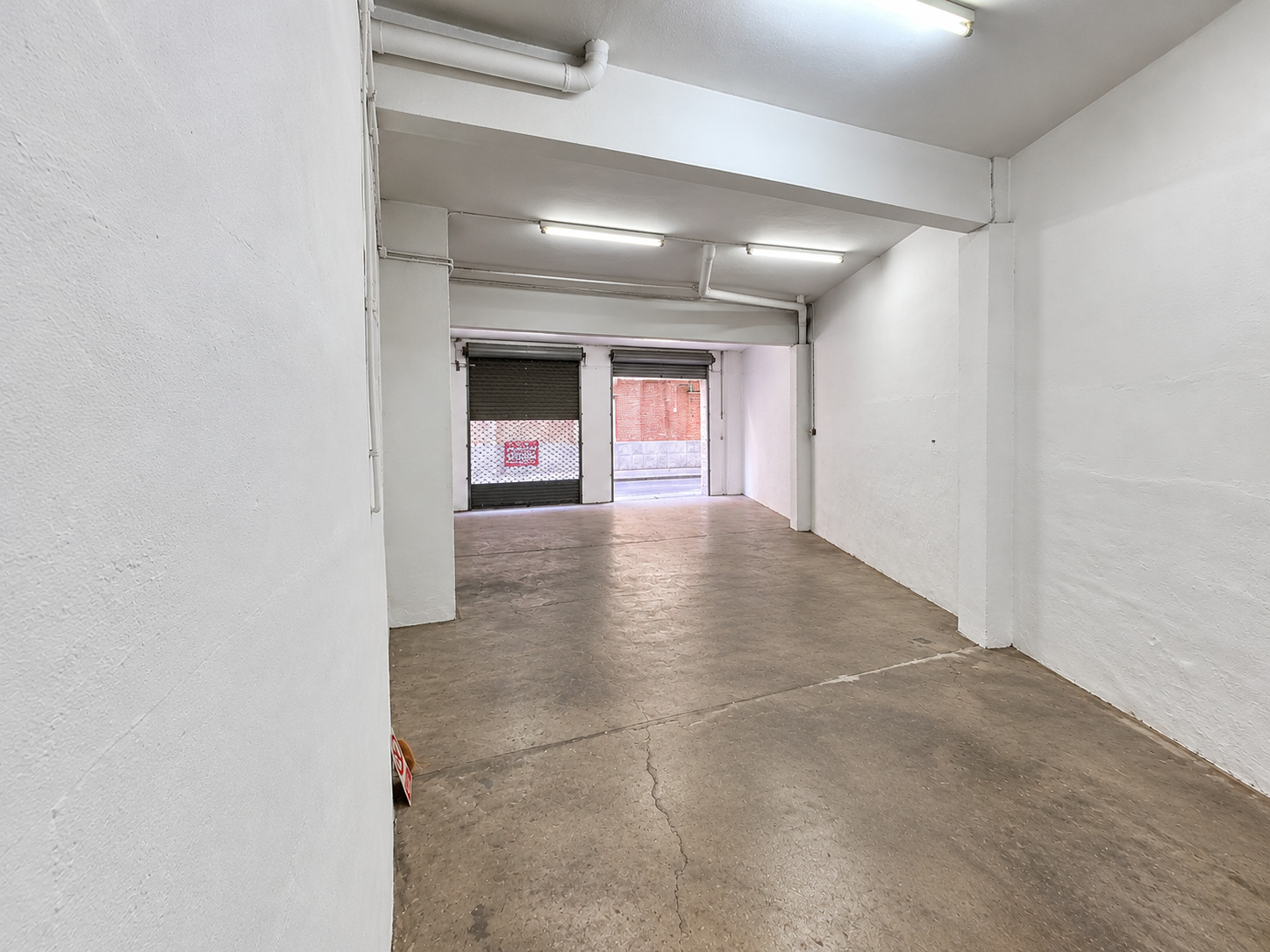 Imagen 4 Local Comercial en alquiler en Sant Joan Despí / Sant Joan Despí - Centro