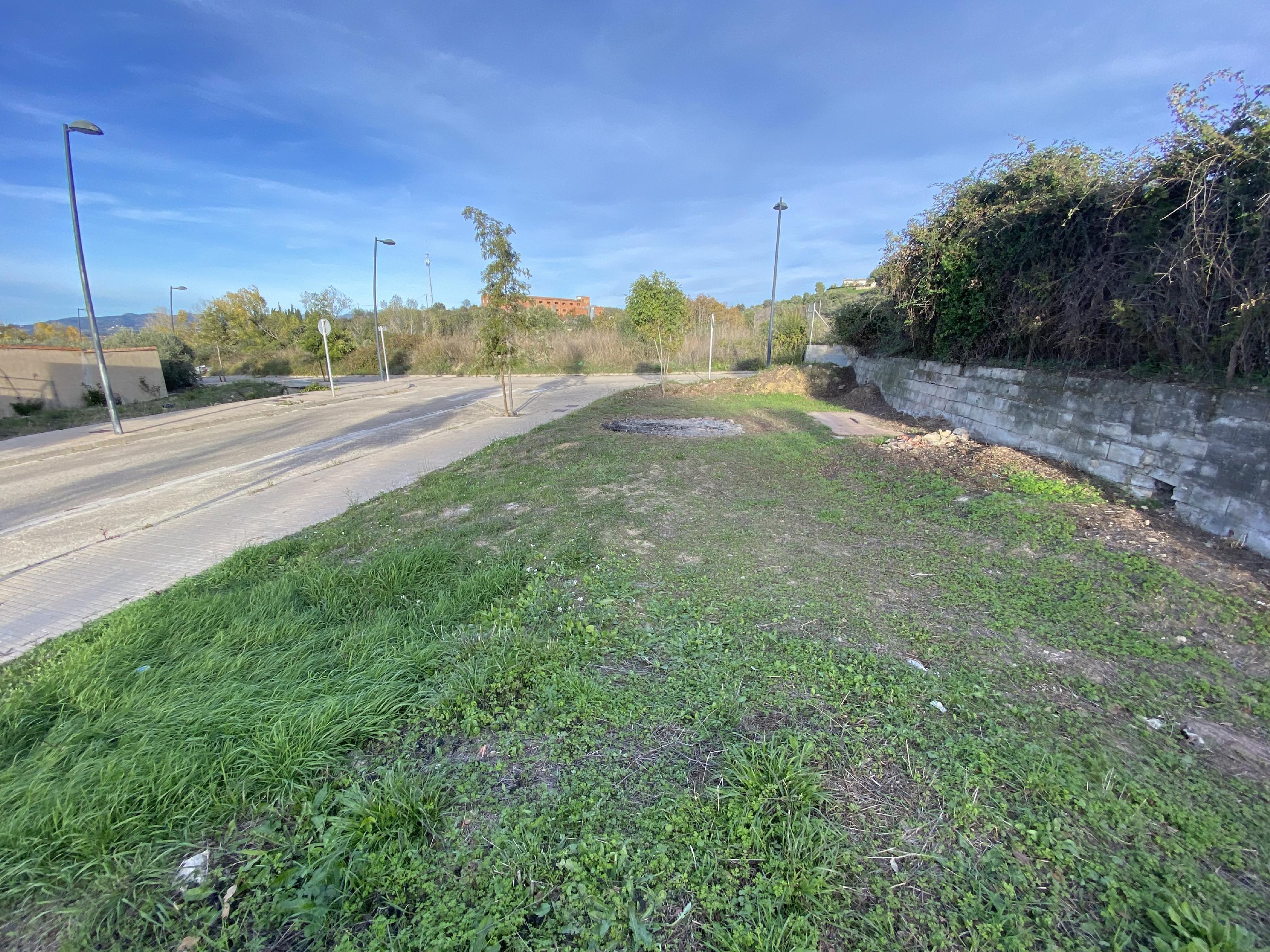 Imagen 6 Solar Urbano en venta en Castelló De Rugat / Se encuentra en la zona de expansión de la po...