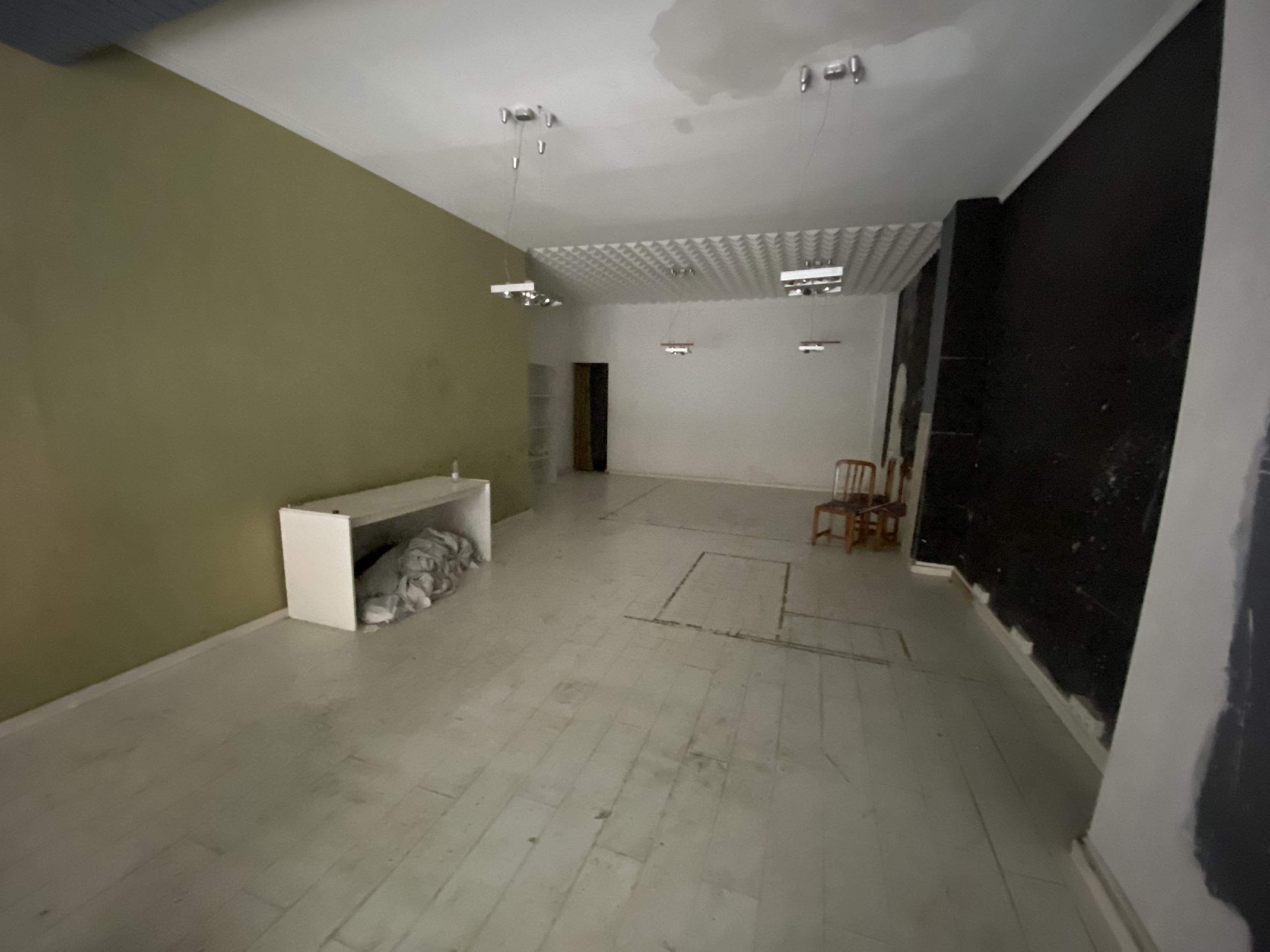 Imagen 6 Local Comercial en venta en Ontinyent / Cercano a el centro comercial el Teler