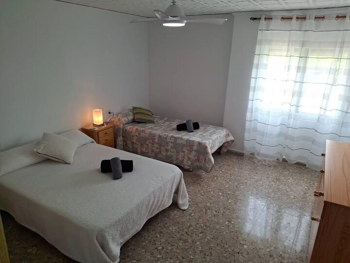 Imagen 16 Casa Aislada en venta en Gandia / Junto a playa de Gandia y playa d´ anahuir 