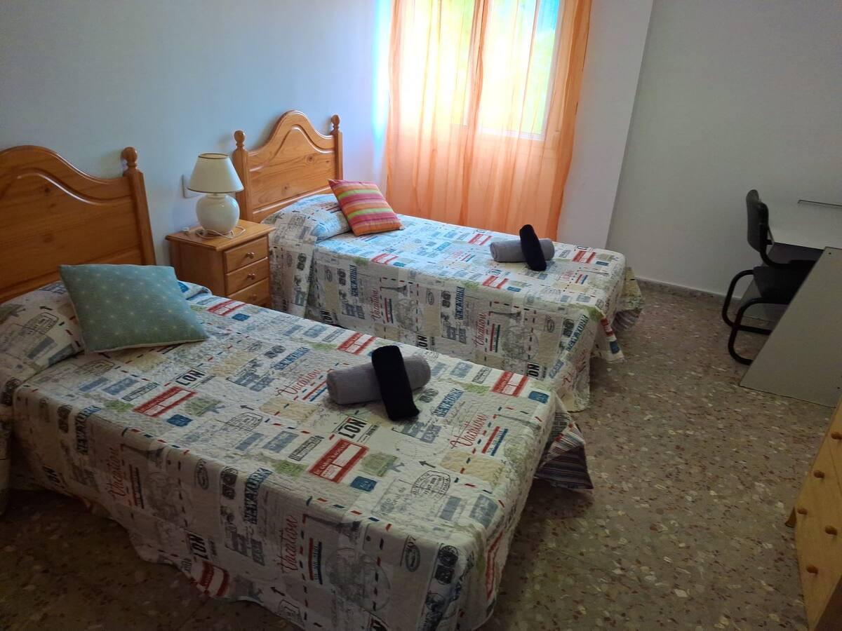 Imagen 13 Casa Aislada en venta en Gandia / Junto a playa de Gandia y playa d´ anahuir 