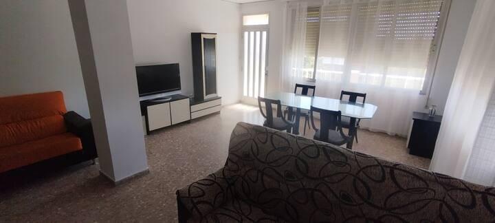 Imagen 5 Casa Aislada en venta en Gandia / Junto a playa de Gandia y playa d´ anahuir 