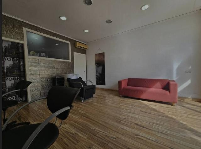 Imagen 1 Inmueble 301593 - Local Comercial en venta en Gandia / Cerca del distrito de corea