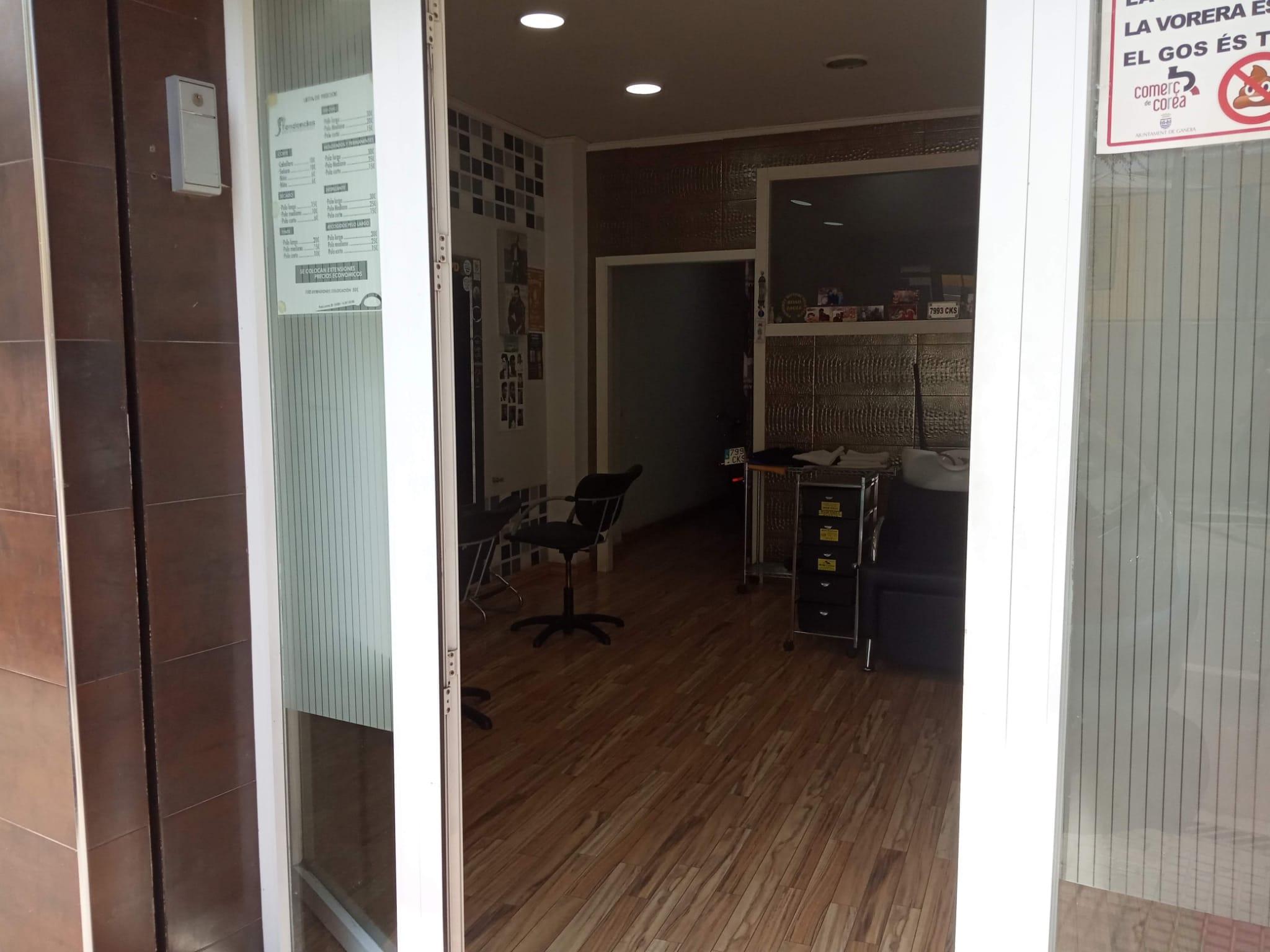 Imagen 4 Local Comercial en venta en Gandia / Cerca del distrito de corea