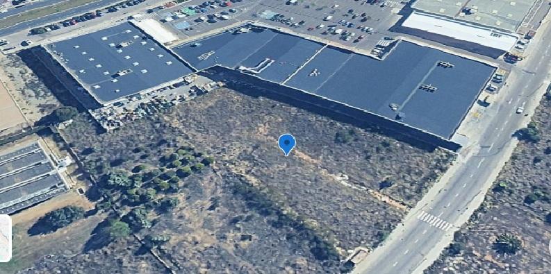 Imagen 2 Solar Industrial en venta en Xàtiva / En importante zona con diferentes tiendas reconocidas.