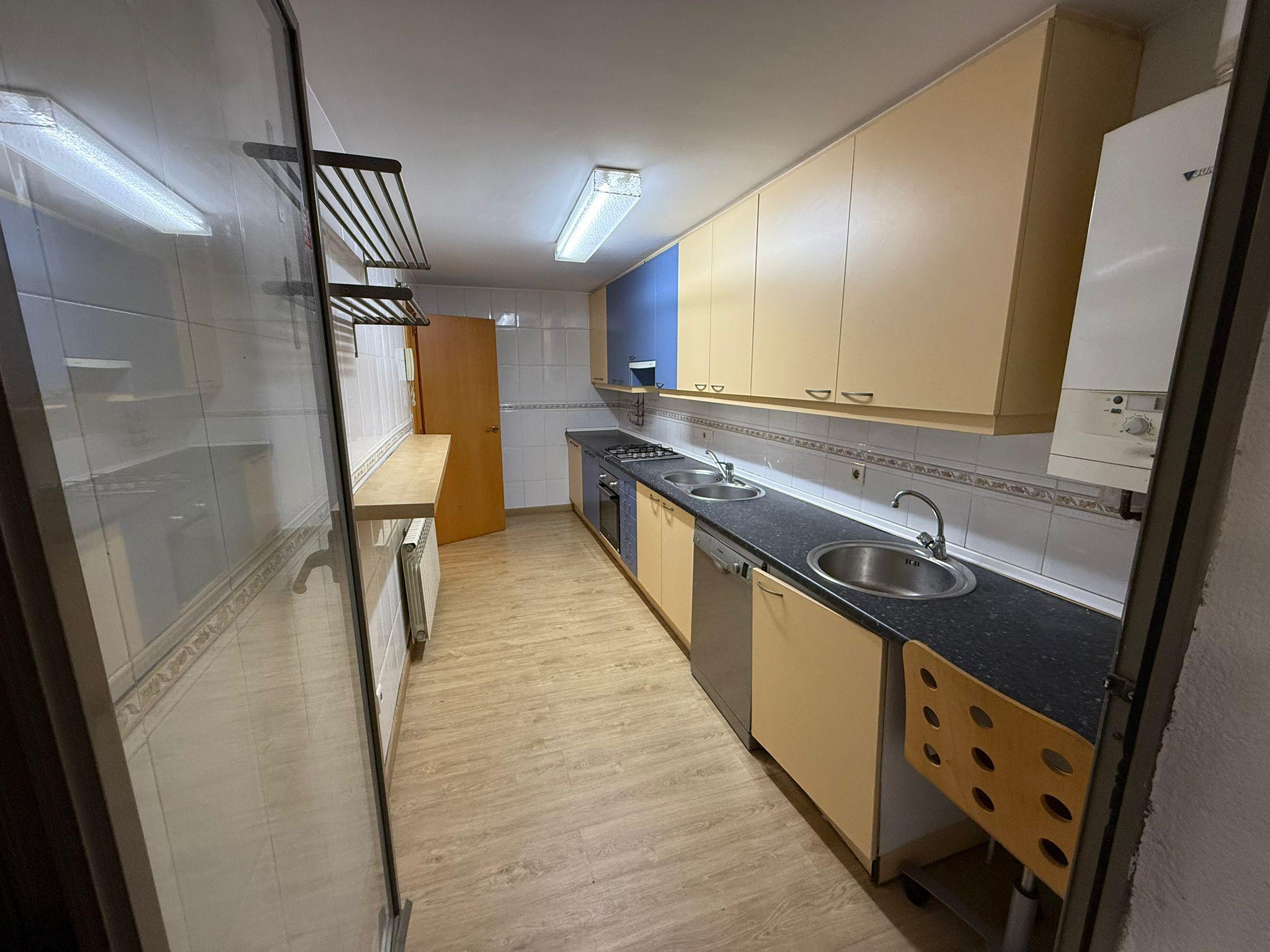 Imagen 21 Planta Baja en venta en Barcelona / Passeig Taulat -  Bac de Roda