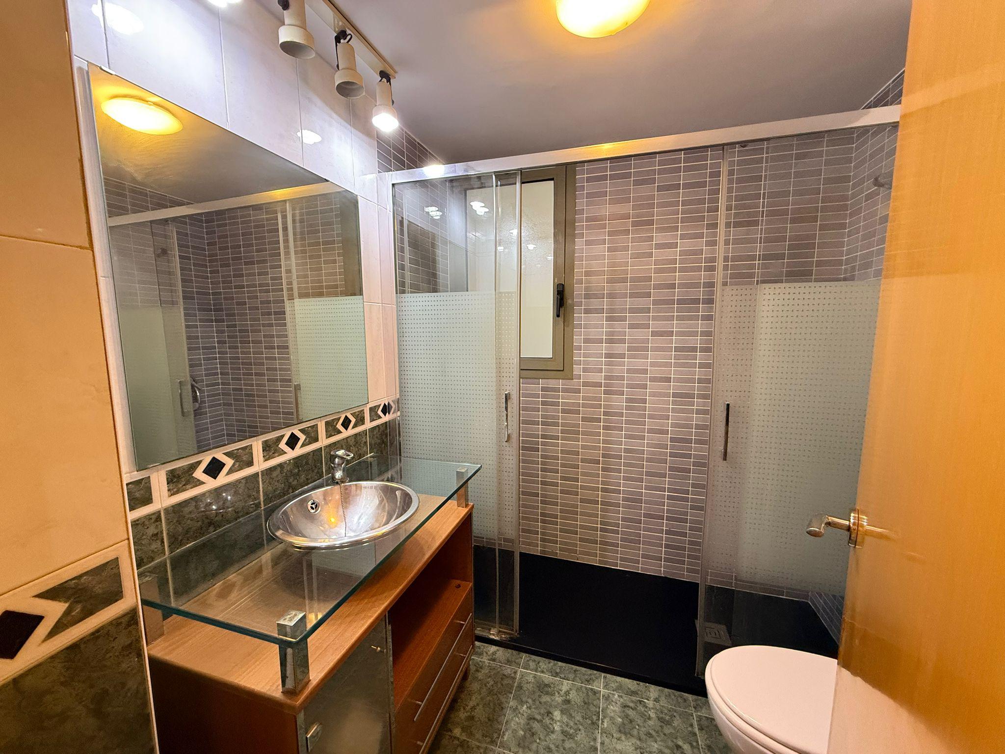 Imagen 5 Planta Baja en venta en Barcelona / Passeig Taulat -  Bac de Roda