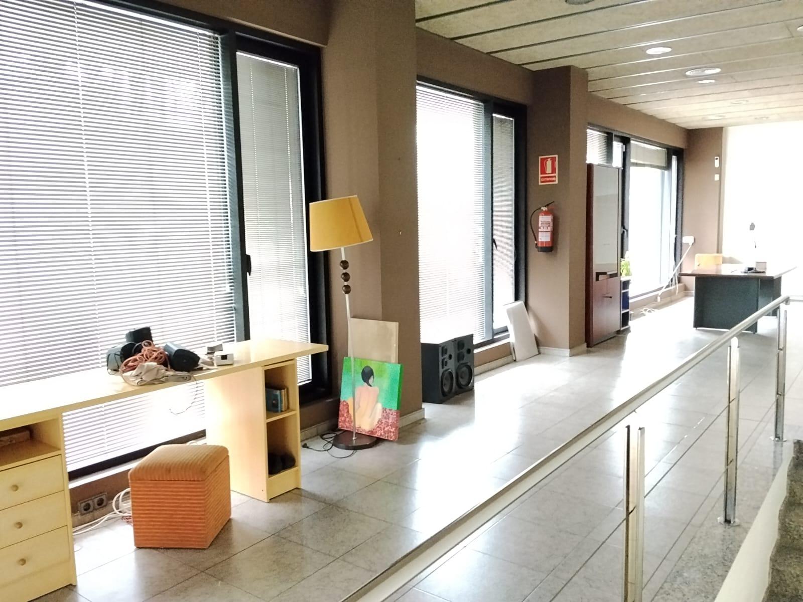 Imagen 5 Local Comercial en alquiler en Barcelona / Pje. Garcia Fària - Espronceda