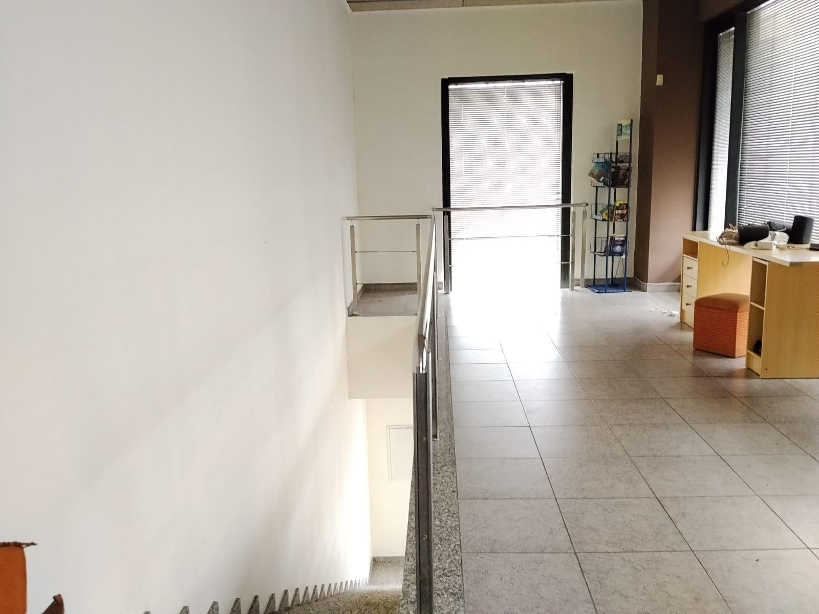 Imagen 6 Local Comercial en alquiler en Barcelona / Pje. Garcia Fària - Espronceda