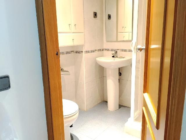 Imagen 9 Inmueble 298100 - Local Comercial en alquiler en Barcelona / Pje. Garcia Fària - Espronceda