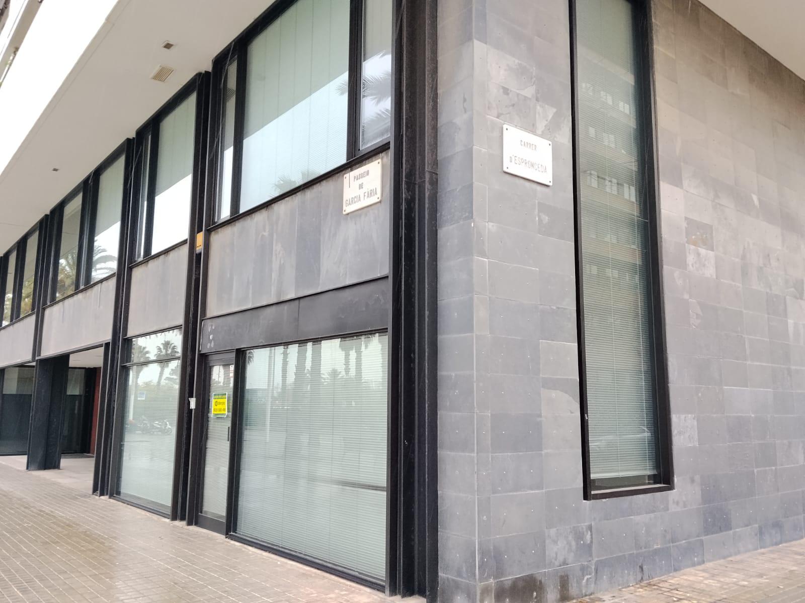 Imagen 26 Local Comercial en alquiler en Barcelona / Pje. Garcia Fària - Espronceda