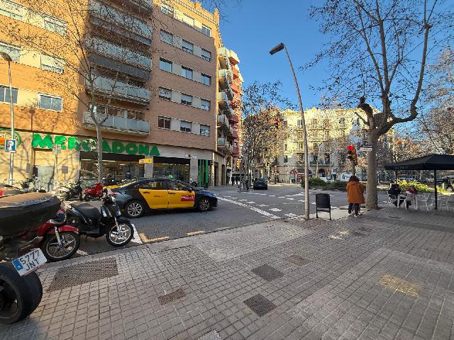 Imagen 1 Inmueble 299812 - Parking Coche en venta en Barcelona / Rambla del Poblenou - Pallars