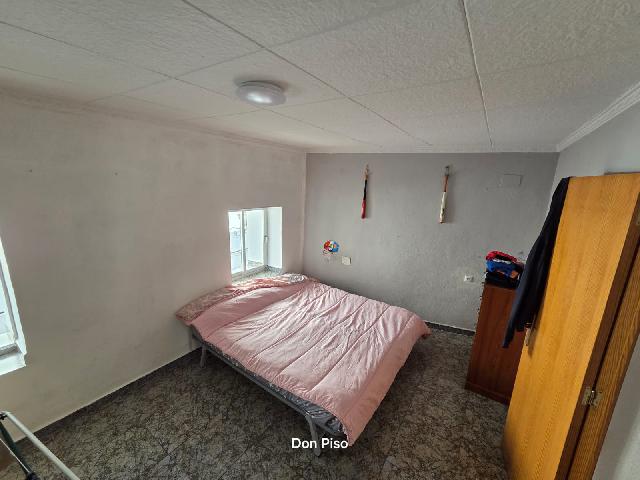 Imagen 11 Inmueble 299656 - Casa Adosada en venta en Oliva / En pleno casco antiguo de Oliva.