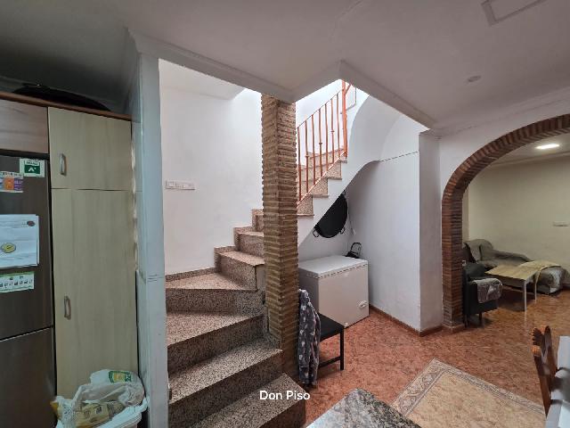 Imagen 6 Inmueble 299656 - Casa Adosada en venta en Oliva / En pleno casco antiguo de Oliva.