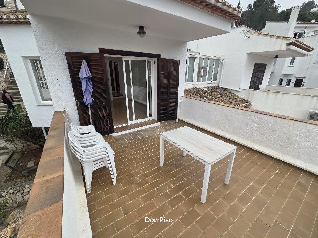 Imagen 8 Inmueble 301090 - Casa Adosada en venta en Pedreguer / Cerca del club de Tennis y Farmacia.