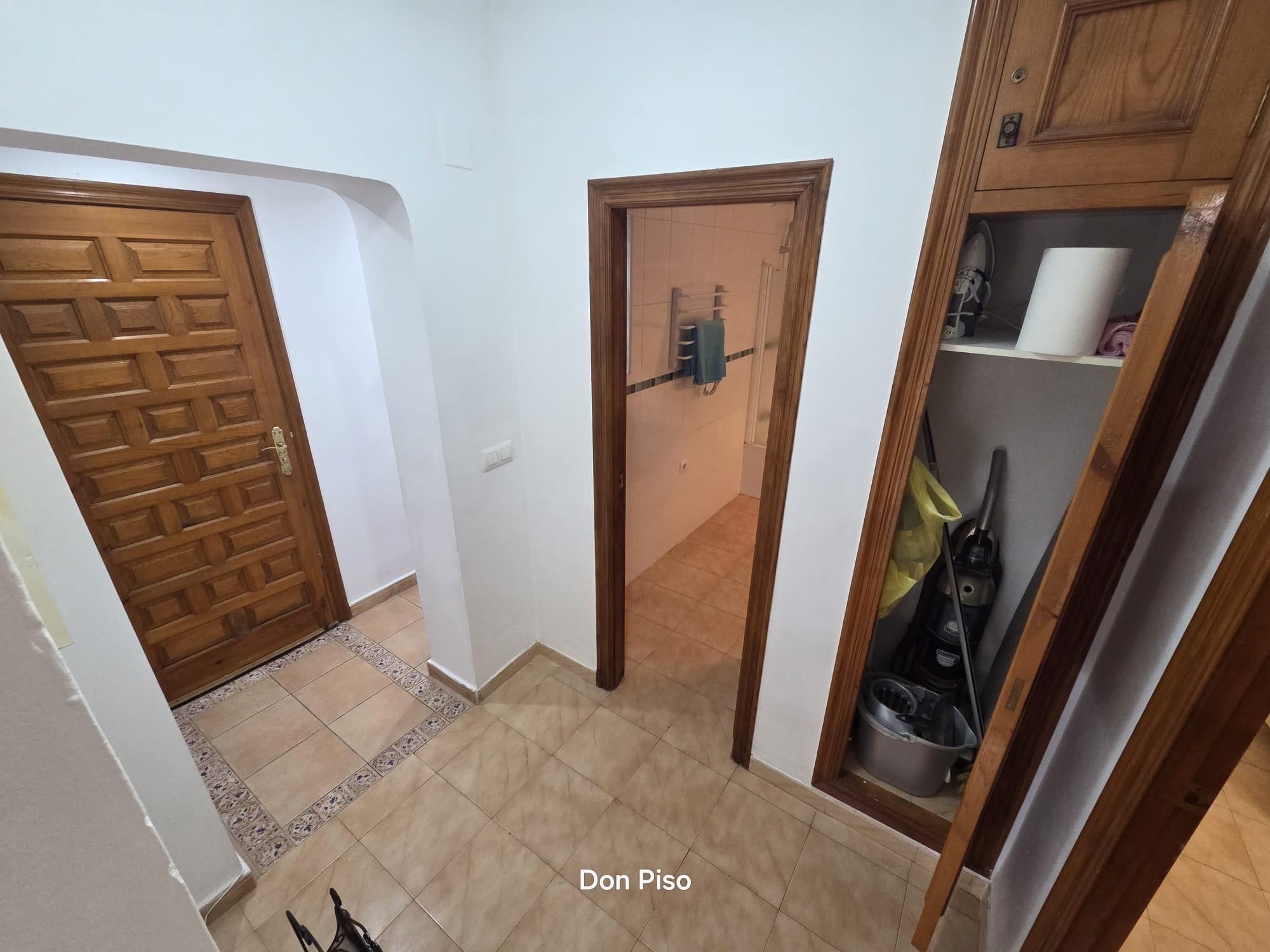 Imagen 11 Casa Adosada en venta en Pedreguer / Cerca del club de Tennis y Farmacia.