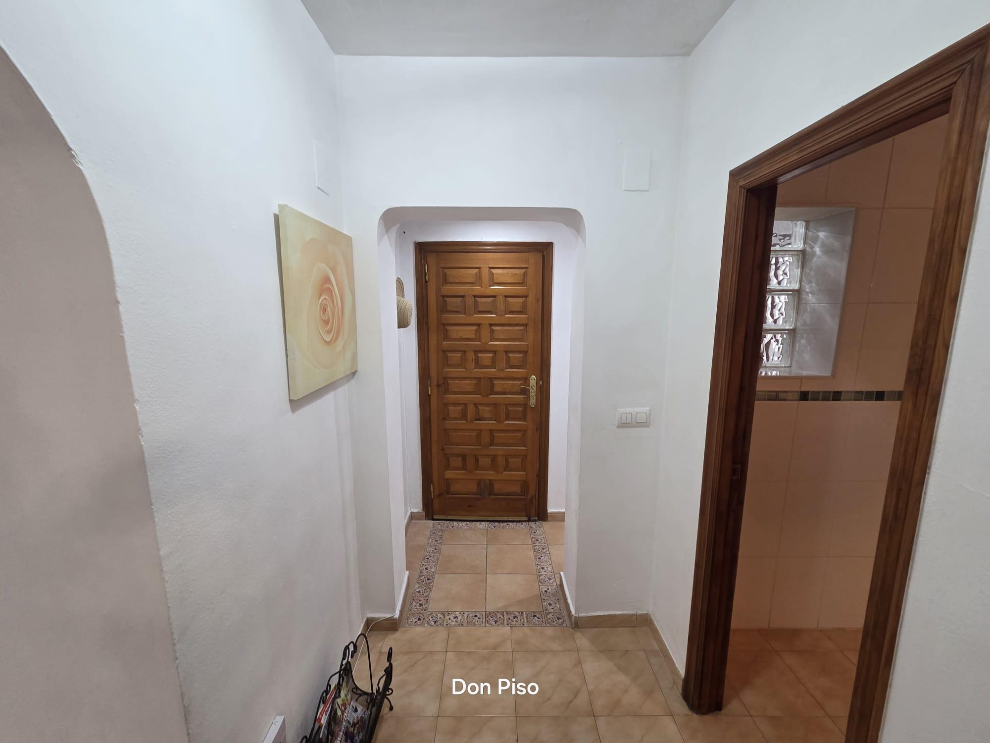 Imagen 12 Casa Adosada en venta en Pedreguer / Cerca del club de Tennis y Farmacia.