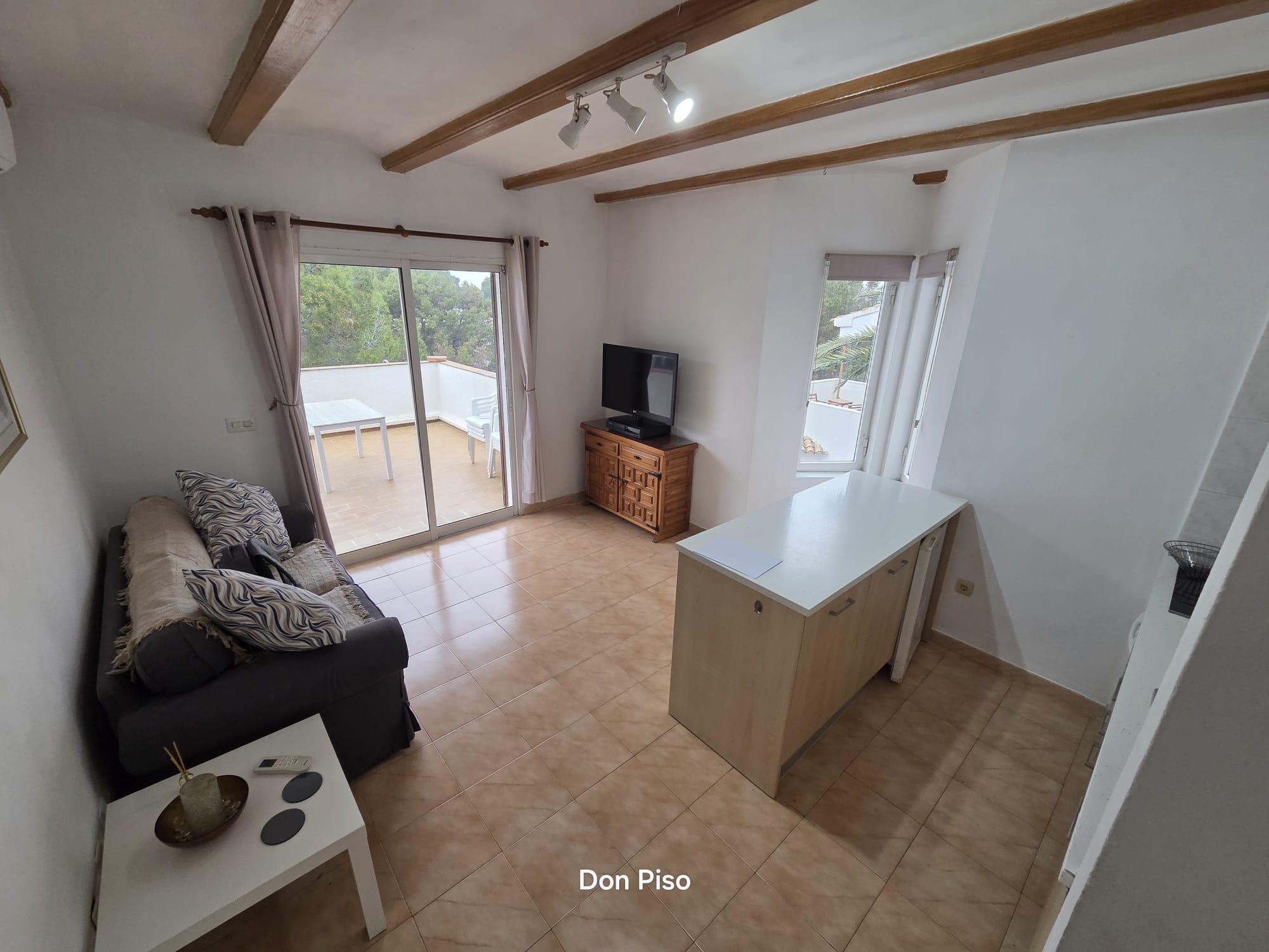 Imagen 2 Casa Adosada en venta en Pedreguer / Cerca del club de Tennis y Farmacia.